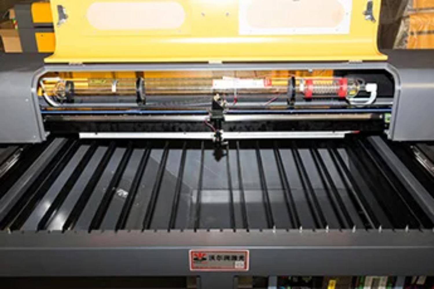 Fabrieksprijs CNC plaatwerk en - Industrial Laser Cutting Machine Price recensie en prijs