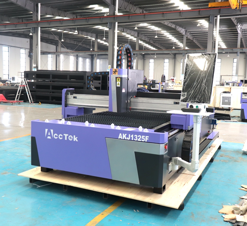 China Industriële Lasersnijder - Industrial Laser Cutting Machine Price recensie en prijs