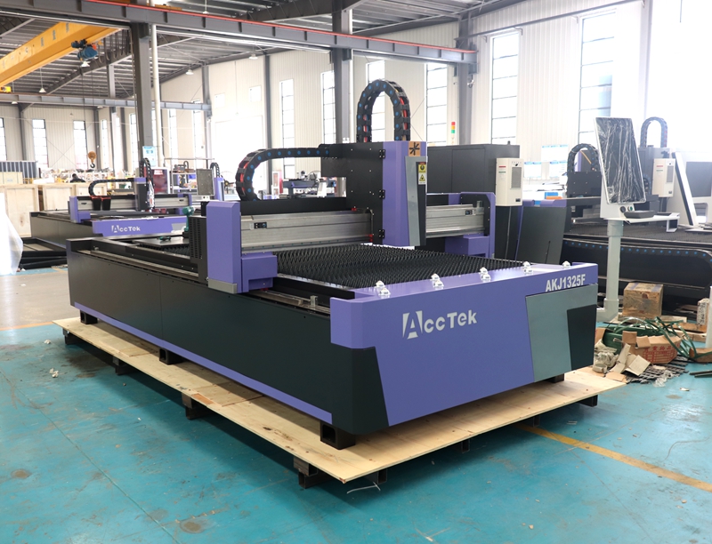 China Industriële Lasersnijder - Industrial Laser Cutting Machine Price recensie en prijs